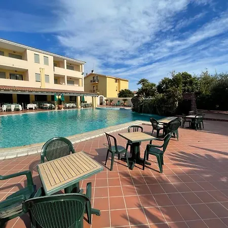 Superb Leresidenze Del Golfo Di 1 Bedapt B5 アパート *