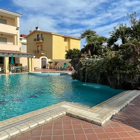 アパート Superb Leresidenze Del Golfo Di 1 Bedapt B5 オロゼーイ